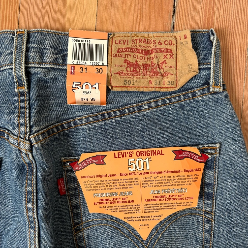 Vintage Levi’s 501 Deadstock Straight Leg Jeans - Picture 3 of 12